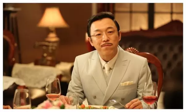 黃渤情商究竟多高?面見總理時,一句話逗笑總理!一般人做不到
