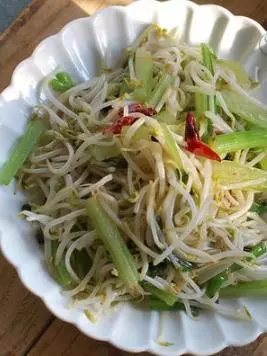 豆芽菜的20種做法,好吃又健康,上桌3分鐘光碟,常吃孩子長得高