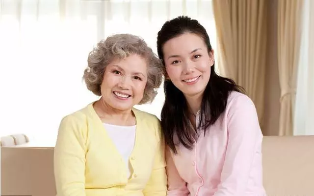 婆婆冷淡我不滿,小姑子挑事我無能為力,搬進新房我感激「她」