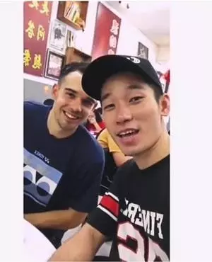 陳炳順/吳柳螢與愛德考克夫婦一起訓練