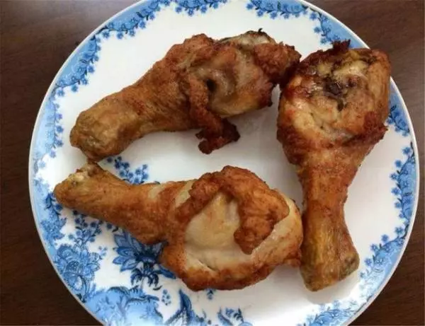 大家還是不要「冤枉泡麵」了!專家:真正的垃圾食品是這3種,愛吃的人太多了 !