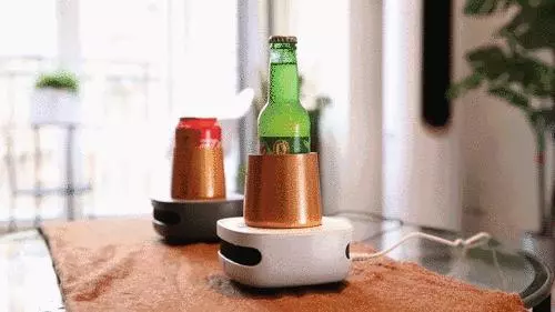 有了這個掌上製冷杯子,冷飲隨時享還不用加冰,連冰箱都省了!