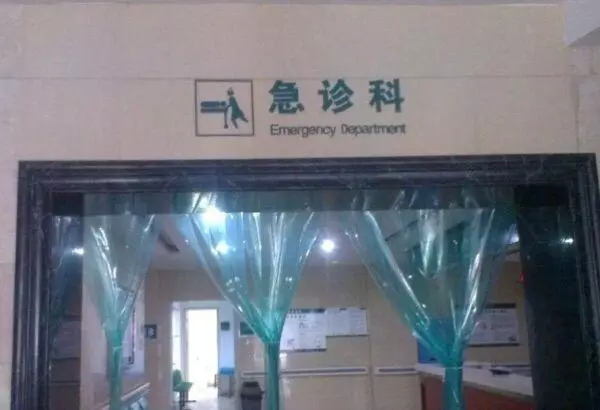 我生病三個兒媳搶著照顧,我說一話,她們跑的一個比一個快