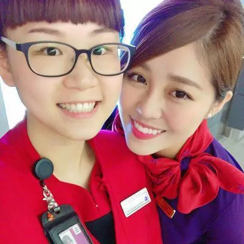 【有片】港航空姐Yanyan Cheung 流出 估唔到佢除左衫後對波 咁L大!