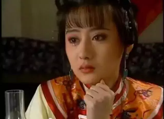 瓊瑤悼念丈夫平鑫濤:你若有靈,保佑我只有笑沒有淚,活得像火花
