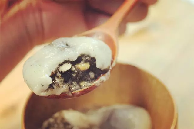 黑芝麻的19種做法,補肝養腎,補血養血,春天滋補大有用處!