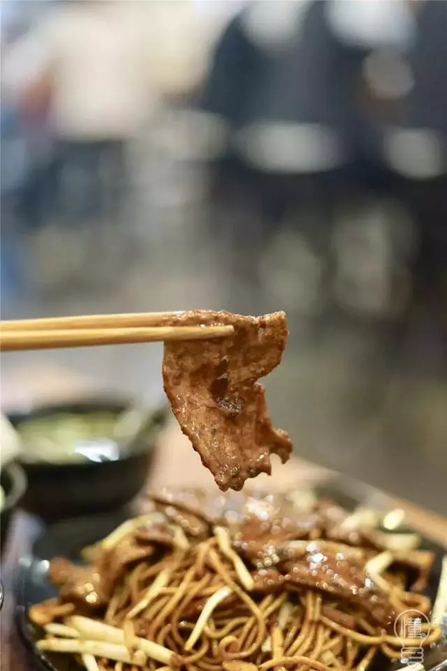 杭州這8家知名麵館,分店越來越多,究竟還值不值得專門打卡?