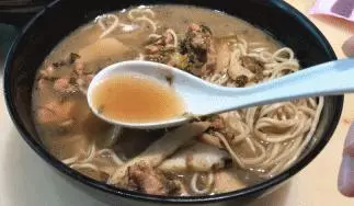 杭州這8家知名麵館,分店越來越多,究竟還值不值得專門打卡?