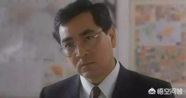 27年過去了,《逃學威龍》的十三位演員現狀如何?經典的奪命剪刀腳再也見不到了.