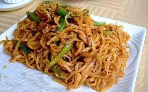超美味的蒸麵條,看著口水都要出來了~
