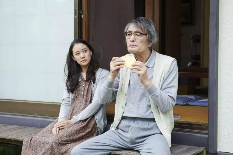 蒼井優牽最醜老公亮相 曝「閃嫁關鍵」男方被揍翻