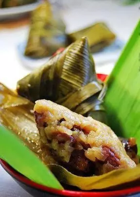 端午節粽子的12種做法,蛋黃粽、水晶粽、豆沙粽都是媽媽的味道