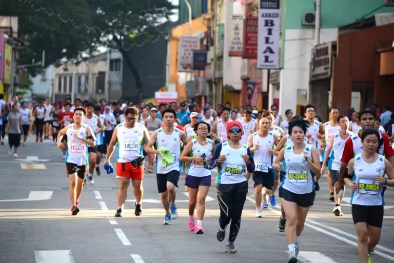 全球最後一名?大馬Marathon選手跑得最慢!網友:我們只為了拿跑步衣~