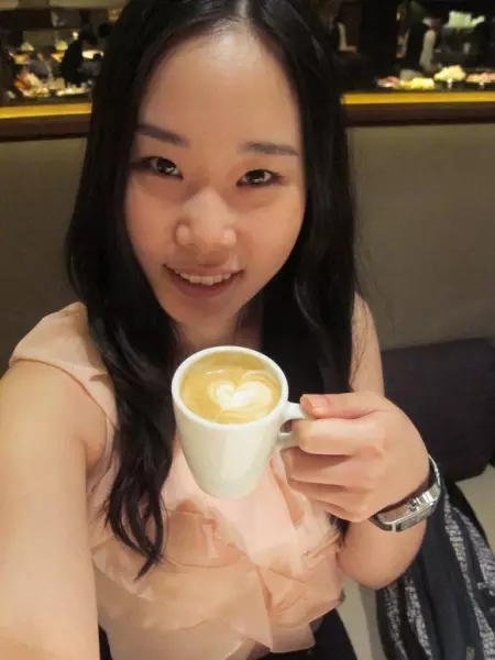 還記得四千金嗎?12年後成員再合體!原來是凱兒嫁人啦~