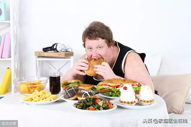 為什麼一吃飯就冒汗?多汗的原因包括這幾個