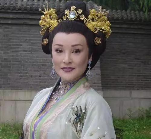 驚傳被侵吞1.4億元養老金!陳莎莉「大笑三聲」否認:年紀這麼老還會被騙,不會啦!