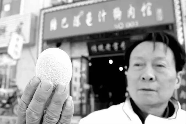 狗販子為何喜歡高價收購十年以上的老狗?細說你不知道的三點秘密