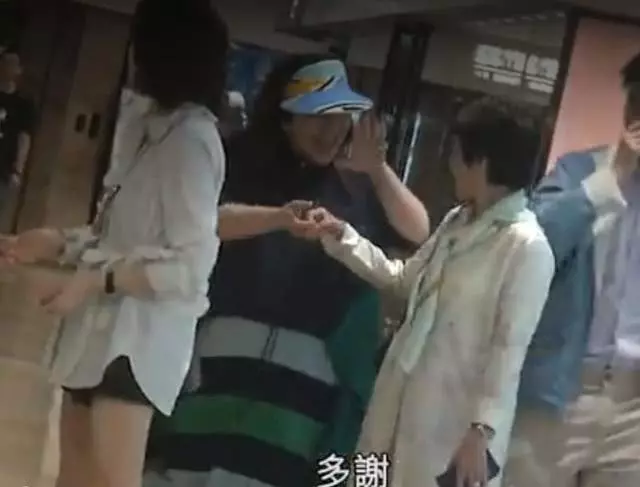 港媒曝何超盈5月巨肚疑懷雙胞胎,四太重賞8億房產再加6億嫁妝