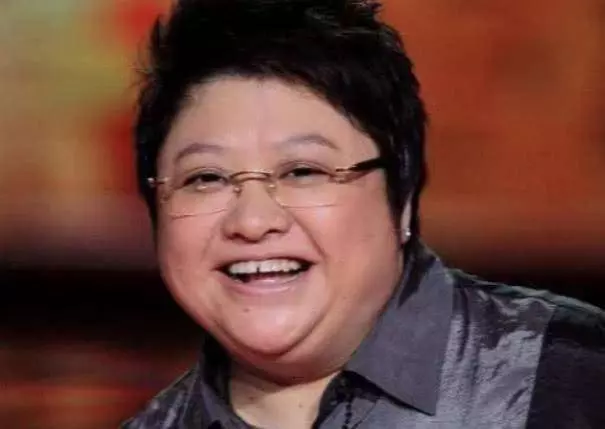 假如給你一億,這五個女星必須娶一個,網友:傻子都會選擇圖三!