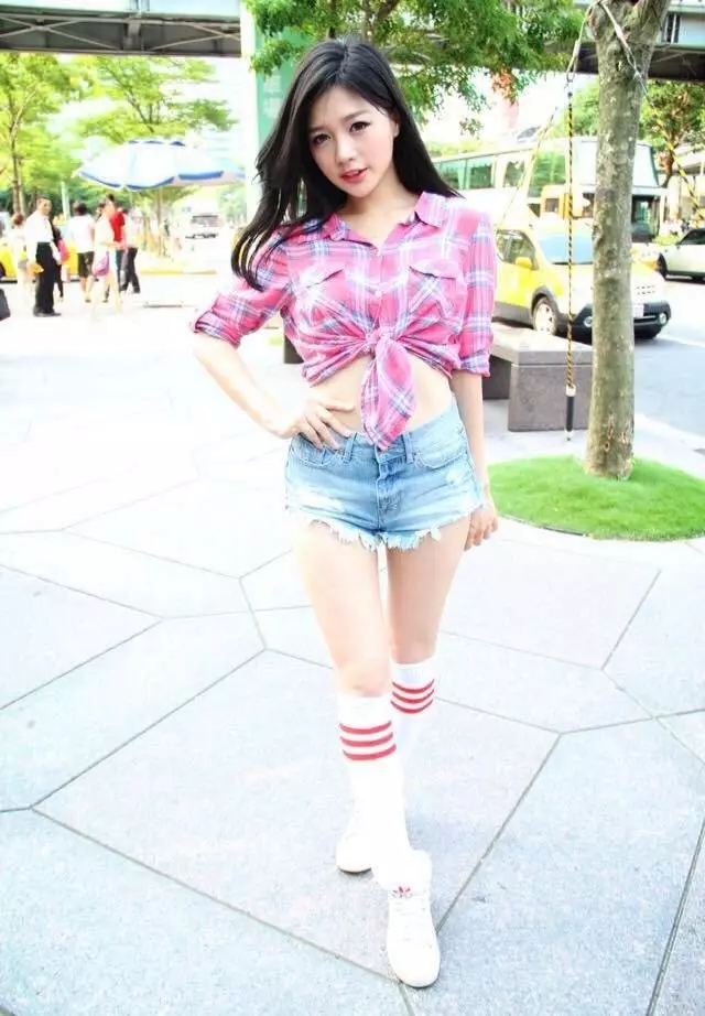 一句話惹毛減肥者! 爆紅神級正妹做到了