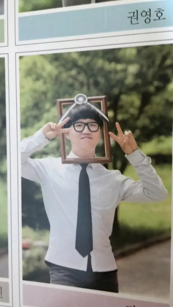 學校公告畢業紀念冊的照片「可以自由發揮」 結果看到學生的「崩壞造型」後超後悔!