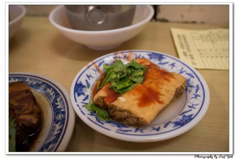 無時無刻都在排隊!魯肉飯界的排隊King!