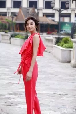 被稱台灣林青霞,因拍戲被抽耳光成腦震蕩,39歲至今嫁不出去!