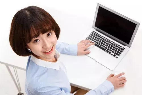 比熬夜看手機還傷眼的4大行為,排第一的,孩子很難「抗拒」