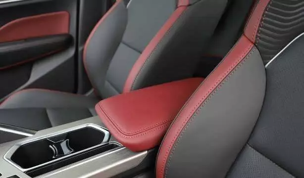 寶騰X50 要來了!預計2020年面市 ,寶騰X50小型SUV!再次掀起購買熱潮?