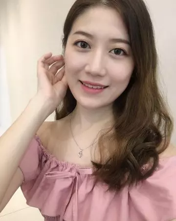 他們都長大了!公開四千金的Instagram,原來她們現在是從事這些工作!
