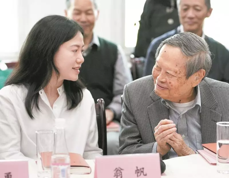 【老少戀有真愛!?】女婿比自己大能接受嗎,為人父母回應超驚人!