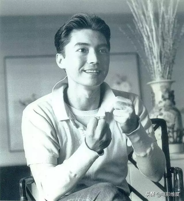 「亞洲第一美男」尊龍,一生堪稱傳奇,67歲仍未娶妻只傾心陳沖