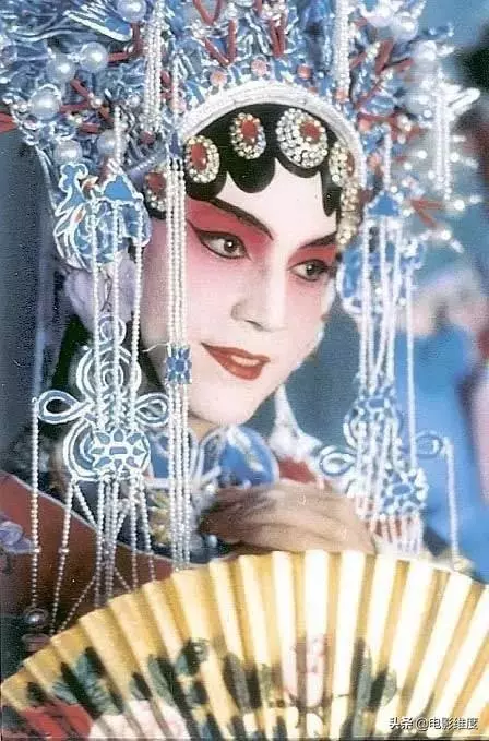 「亞洲第一美男」尊龍,一生堪稱傳奇,67歲仍未娶妻只傾心陳沖