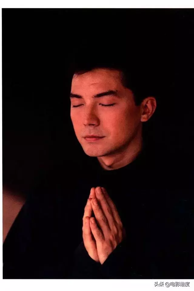 「亞洲第一美男」尊龍,一生堪稱傳奇,67歲仍未娶妻只傾心陳沖