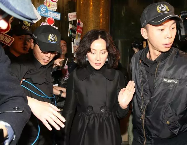 【郎才女貌~】超級富四代戀霍啟剛堂妹,男方媽媽是凍齡女神,爸爸是許晉亨好友~