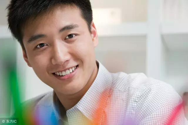 我生病要花錢,把卡給兒媳取錢,兒媳的做法讓我淚流滿面!
