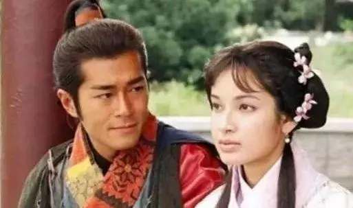 蔡少芬張晉又上熱搜:懂愛的人,都很會「吵架」!