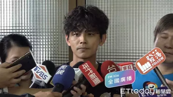 【阿翔激吻謝忻】阿翔道歉被轟「沒誠意」!網友:許志安比你好~~~