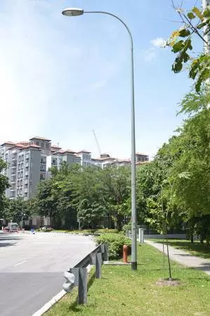 新加坡的安全只是說說而已?女子半夜走在街上竟被撲倒.... 20分鐘內被強行侵犯3次