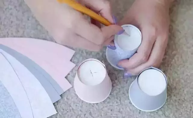 幼兒園手工:被幼師玩爆的一次性紙杯手工