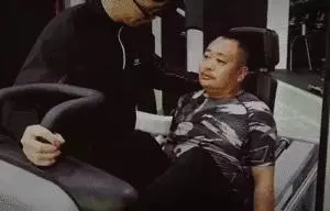 「當肉圓父子變成天菜父子」蛻變過程完整大公開:有六塊腹肌帥慘了