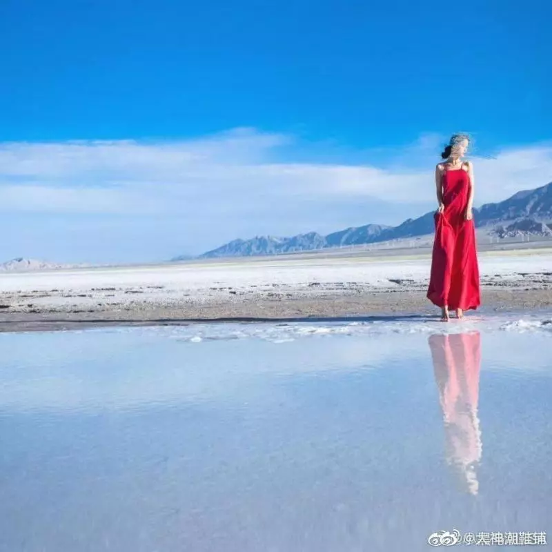 奧客無極限!網購18件衣服「穿去西藏旅遊」拍完美照竟「全數退貨」!網:真的噁心