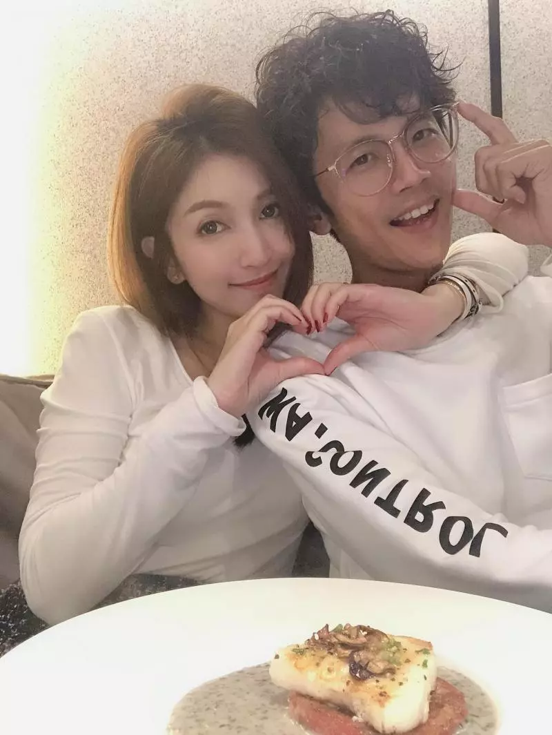 早知老公偷吃?阿翔老婆發文「勇敢丟棄」 無奈寫下「婚姻是愛情墳墓」網心疼:原來妳一直在忍