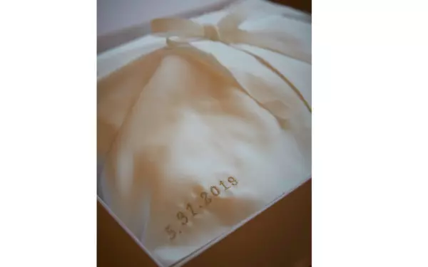夏于喬花 12 萬元訂製婚紗,「拍照前最後一刻」才想到要給老公打扮!拍婚紗照重溫小倆口首次出國浪漫回憶~