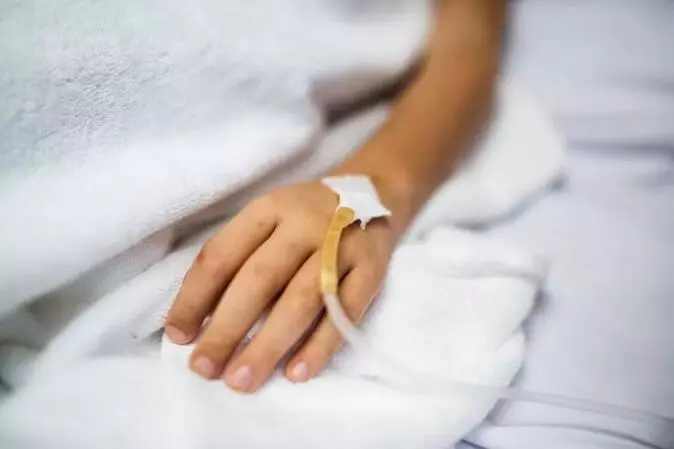4歲男童10天換血7次,竟是半根生黃瓜惹的禍?入夏後,別再這樣吃蔬菜水果了