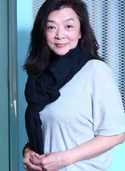 59歲陳玉蓮曝與周潤發分手真相:若我們沒分手,他不會有今天!