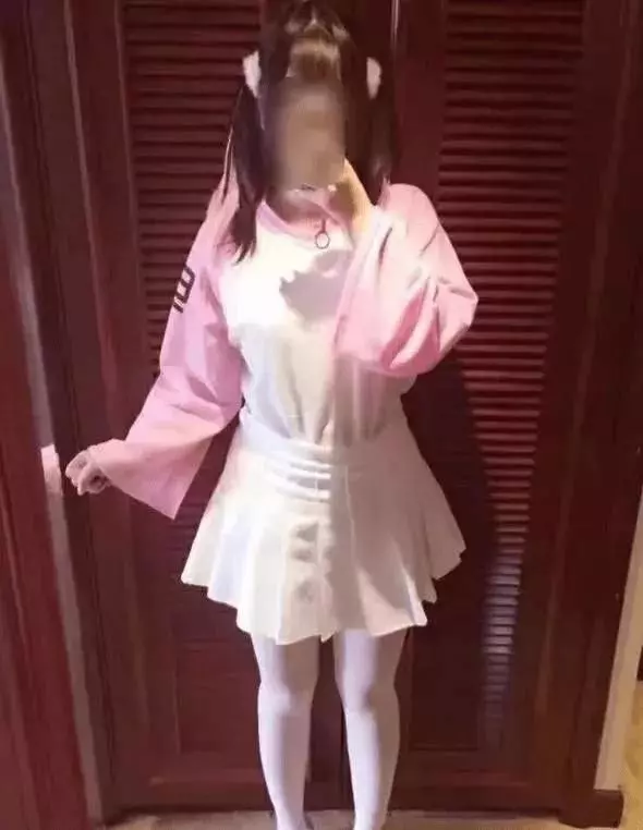 各大網紅「造假現場」曝光,網友一看驚:想當網紅前拜託認真學ps!