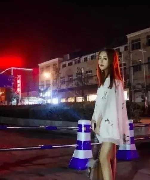 各大網紅「造假現場」曝光,網友一看驚:想當網紅前拜託認真學ps!