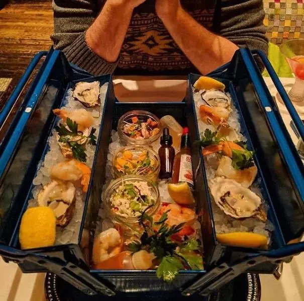 看完你還有食慾嗎各種搞怪創意「奇葩餐廳」,奇特擺盤設計顛覆你對美食的認知