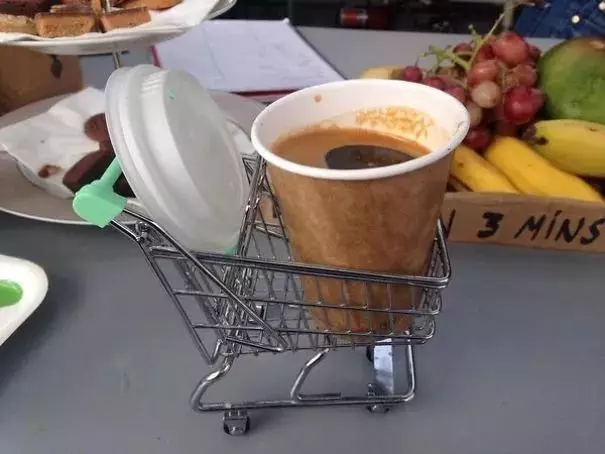 看完你還有食慾嗎各種搞怪創意「奇葩餐廳」,奇特擺盤設計顛覆你對美食的認知